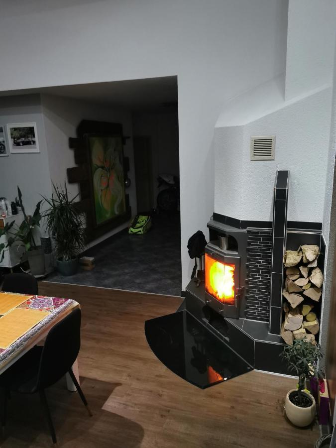 Haus Mit Schoener Aussicht Wg Münsingen Buitenkant foto