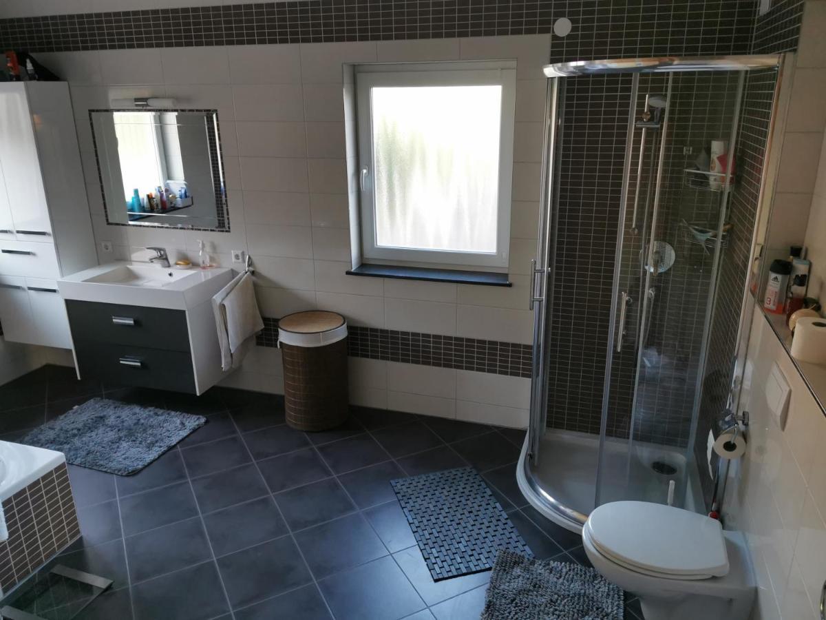 Haus Mit Schoener Aussicht Wg Münsingen Buitenkant foto